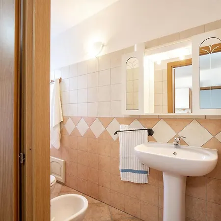 Apartment Dommos De Claeddu *
